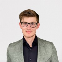 Tom Strating