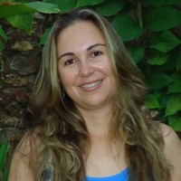 Márcia Cristina Araújo