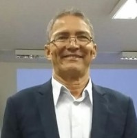 Adilson Santos