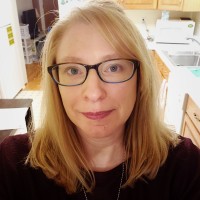Deanne Holmes