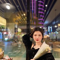 唐曼丽