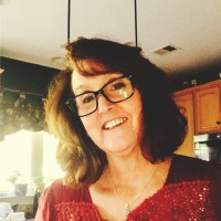 Suzanne Davis