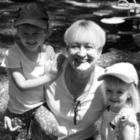 Lynne Bates