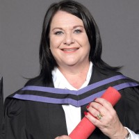 Johanette Yzelle