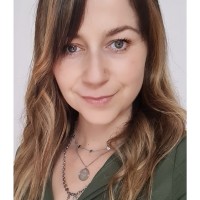 Dr. Nicole Sabouret
