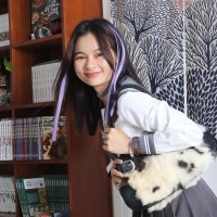 Nhung Le