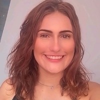 Caroline Vitoria