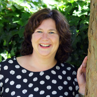 Esther Hoogstra
