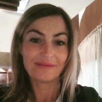 Elisa T.