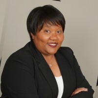 Linda Earland