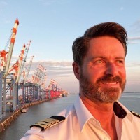 Captain Thomax