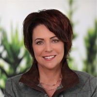Robyn R. Hahn