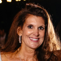 Traci Lovetere