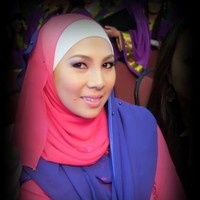 nazreen junaidi