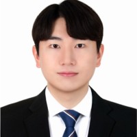 김규동