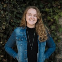 Holly Jewart