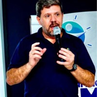 Fabrício Molina