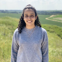 Naama Tzabari