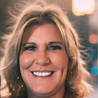 Lisa Holtschlag, PHR