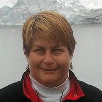 Linda Kahn-Ferrell