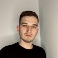 Adrian Piekarski