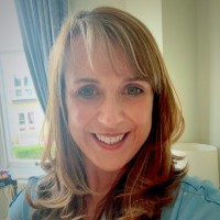 Vanessa Roe Ba(Hons)