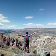 Puerto Cisnes, Abastecimiento