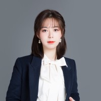 Jingyi Hu