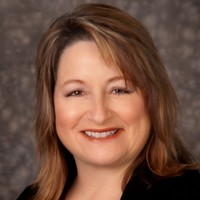 Lisa Earle