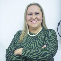 Angela M. Paris B.