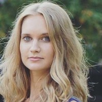 Анна Михмель