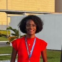 Émilie Marly (Émi)
