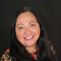 Lynne Megan