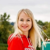 Лариса Ряжська