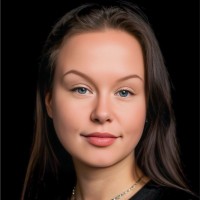 Victoria Schmid