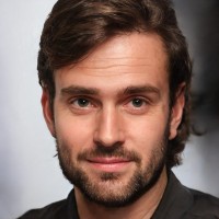 Andrew Thomas