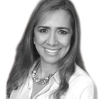 Angela Cardona