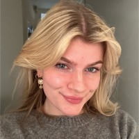 Anne Merel van der Giezen