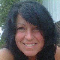 Annie Tavares