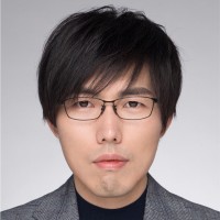 梁亮潘