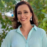 Renata De Lourdes Cavalcanti Nóbrega De Carvalho