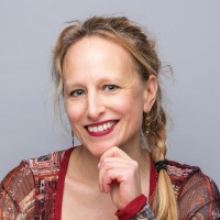 Saskia Veenema-Bergsma