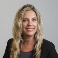 Tabitha Calvain