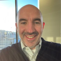 Christopher Linaris