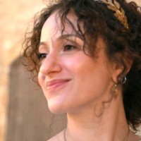 Anna, Stefania Petruzzi