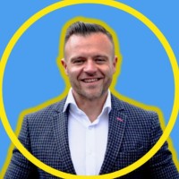 Adrian Musiał