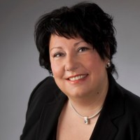 Claudia Huber