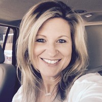 Nicole Oman