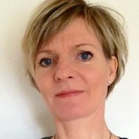 Helle Larsen