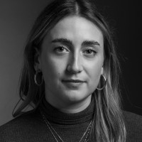 Holly Stringer